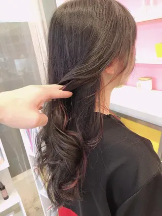 ロング カラー 浦山 和之のヘアスタイル