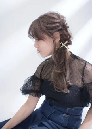 セミロング カラー ヘアアレンジ 大嶋 伸吾のヘアスタイル