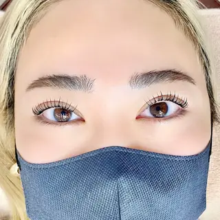 マツエク・マツパ Bella Luna所属・〖那覇/ベラルーナ〗 sanaの眉毛・アイブロウイメージ