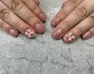 ネイル 二見 晴香のネイルデザイン