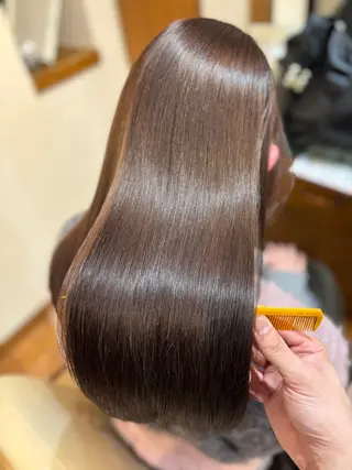 ロング エクリ麻布十番店所属・髪質改善/ 縮毛矯正/相原聡のヘアスタイル