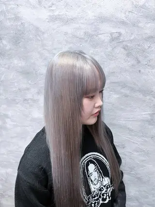 ショート カラー 愛梨/ハイトーン /韓国/ダメージレスのヘアスタイル