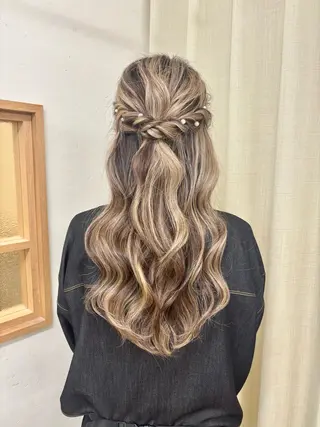 ロング 🌺ヘアメイク SYOKA🌺のヘアスタイル