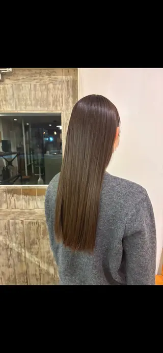 ロング カラー Noma所属・Noma 小谷のヘアスタイル