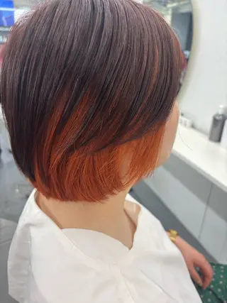 ショート 腰越 麻奈のヘアスタイル