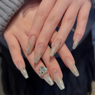 ネイル Ximina ネイルサロン 北堀江店所属・☆ Mayuka☆のネイルデザイン