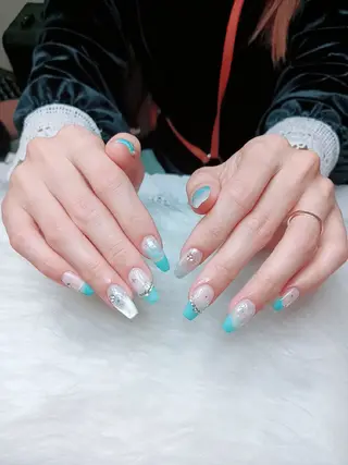 ネイル Naomi Nail所属・Naomi Nailのネイルデザイン