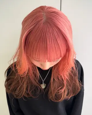 セミロング カラー 砂川 航のヘアスタイル