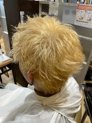 ショート 小島 陽成のヘアスタイル