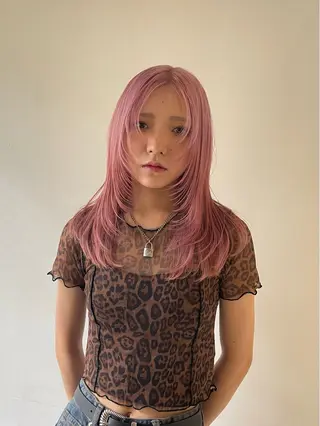 セミロング HITOMI 福岡パーマのヘアスタイル