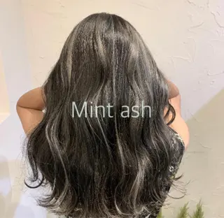 セミロング カラー パーマ 🟤TAP🟤 木曳野　金沢店のヘアスタイル