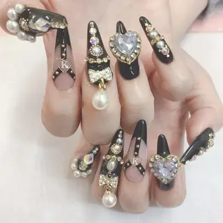 ネイル NailSalonMooN所属・Nail Salon MooNのネイルデザイン