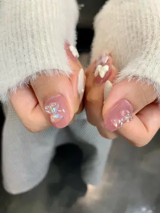 ネイル BLUE ROSE Nail所属・BELL.Salon Group Nailのネイルデザイン