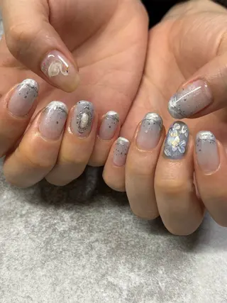 ネイル FIORITURA Maikoのネイルデザイン