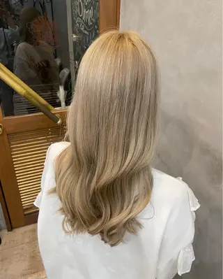 ロング カラー ヘアアレンジ 【ピンク/韓国ヘア/ ヘアセット】亜海のヘアスタイル