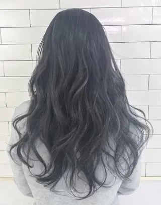 ミディアム セミロング カラー レイヤーカット× 髪質改善たもりのヘアスタイル