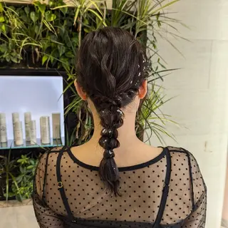 ミディアム 髪質改善/お呼ば れヘア/透明感カラーのヘアスタイル