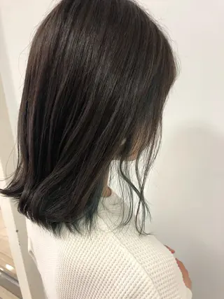ミディアム カラー GLROW haruhiのヘアスタイル