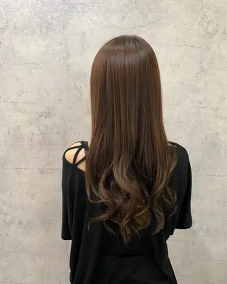 ロング yuite 新河岸のヘアスタイル