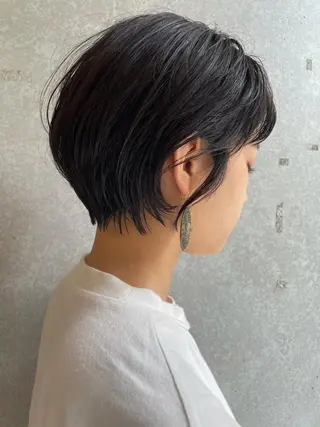 ショート ショート/ボブ/ 白髪ぼかし/しんやのヘアスタイル