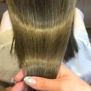 セミロング カラー 髪質改善×矯正🫧 韓国ヘアasamiのヘアスタイル