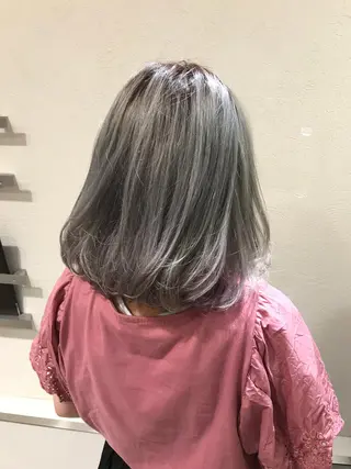 ショート カラー AMI Hair  supply所属・髪質改善カラー 韓国風レイヤーのヘアスタイル