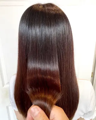 セミロング 千 田のヘアスタイル