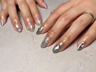 ネイル total beauty TLIENGLE［ﾄﾘｱﾝｸﾞﾙ］所属・tliengle ［ﾄﾘｱﾝｸﾞﾙ］のネイルデザイン