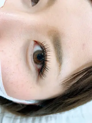 マツエク・マツパ 中尾 優の眉毛・アイブロウイメージ