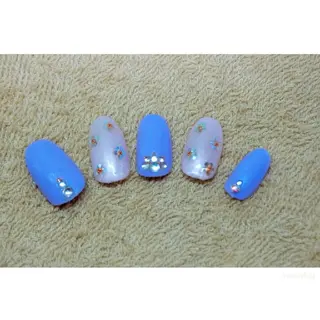 ネイル 痛ネイル/ワンホン/ フィルイン/長さだしのネイルデザイン