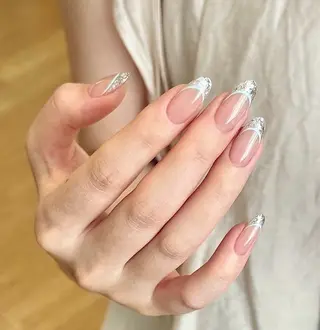 ネイル 高木 維麗絲のネイルデザイン