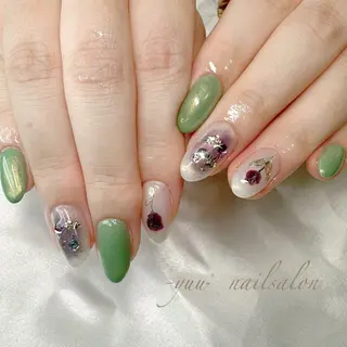 ネイル -yuu-所属・Lino ﾟのネイルデザイン