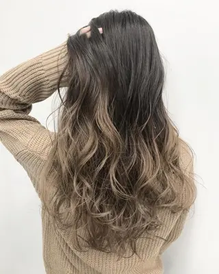 セミロング カラー ヘアアレンジ 【公式】amble luxe池袋東口🩷のヘアスタイル