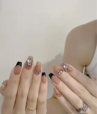 ネイル INF ネイルサロンのネイルデザイン