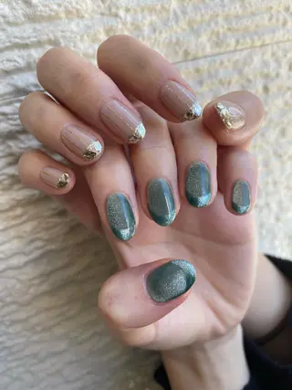 ロング カラー ヘアアレンジ キッズ ネイル マツエク・マツパ アイブロウ 福田 加奈のネイルデザイン