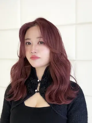 ロング カラー motel所属・雰囲気引き出す ✨大人レディのヘアスタイル