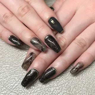 ネイル she nail studio所属・パラジェル/スカルプ salonOerbaのネイルデザイン