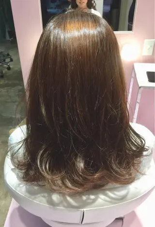 セミロング 所渉/韓国レイヤー /ウルフカットのヘアスタイル