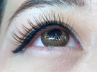 マツエク・マツパ evolve by TypeAB所属・evolve  by TypeABのマツエク・マツパデザイン