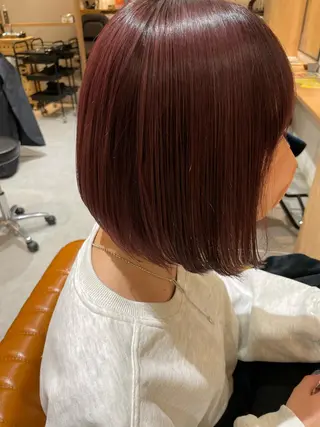 ショート カラー シモダ クルミのヘアスタイル