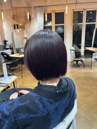 ショート カラー rio/ボブ /ブリーチカラー🫧のヘアスタイル