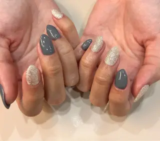 ネイル gratify心斎橋 松本のネイルデザイン