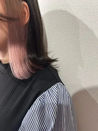 ミディアム 切っぱなし💇‍♀️ イヤリング🎨龍之介のヘアスタイル
