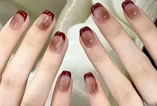 ネイル ハン シカのネイルデザイン