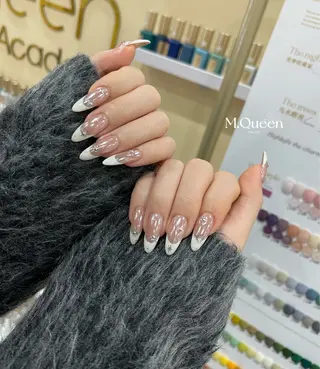 ネイル MQueen ネイルサロンマルのネイルデザイン