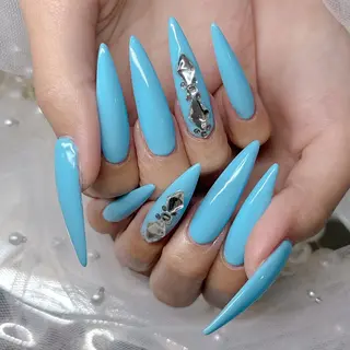ネイル 長さだし専門Minami所属・MN Nail salonのネイルデザイン