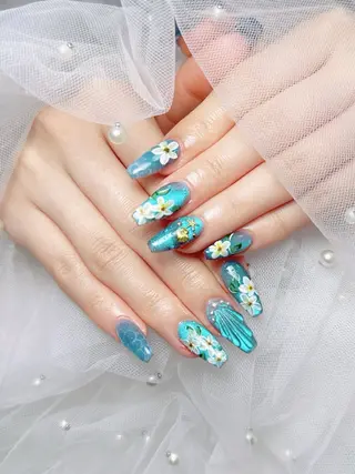 ネイル ロータス ネイルサロンのネイルデザイン