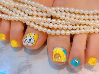 ネイル SINCERELY シンシアリー🌈のネイルデザイン