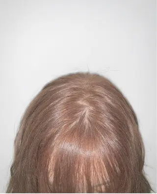 セミロング カラー ブリーチソムリエ認定 梅田茶屋町Eir辻のヘアスタイル