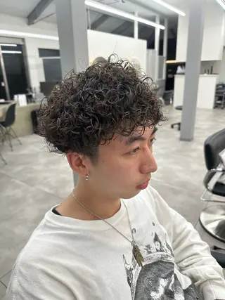 パーマ メンズ 福田 文太のヘアスタイル
